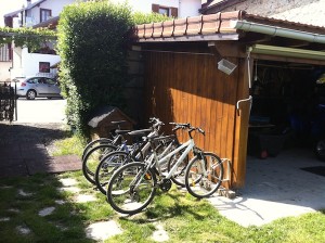 Casa Rural Txiki Polit cuenta con bicicletas para disfrutarlas en el buen tiempo